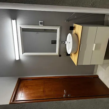 Frankie's Place - Two-bedroom With Terrace And Sea View Apartment Zaton (Dubrovnik-Neretva)