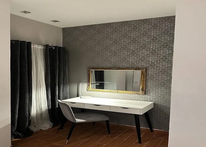 شقة Frankie's Place - Two-bedroom With Terrace And Sea View