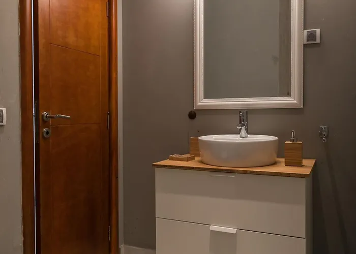 Frankie's Place - Two-bedroom With Terrace And Sea View Apartman Zaton