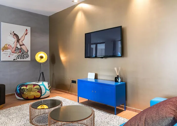 Apartman Frankie's Place - Two-bedroom With Terrace And Sea View