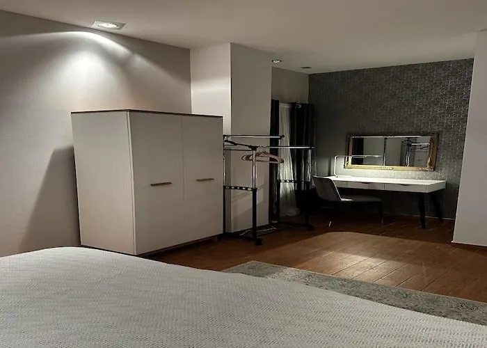 Frankie's Place - Two-bedroom With Terrace And Sea View Apartament